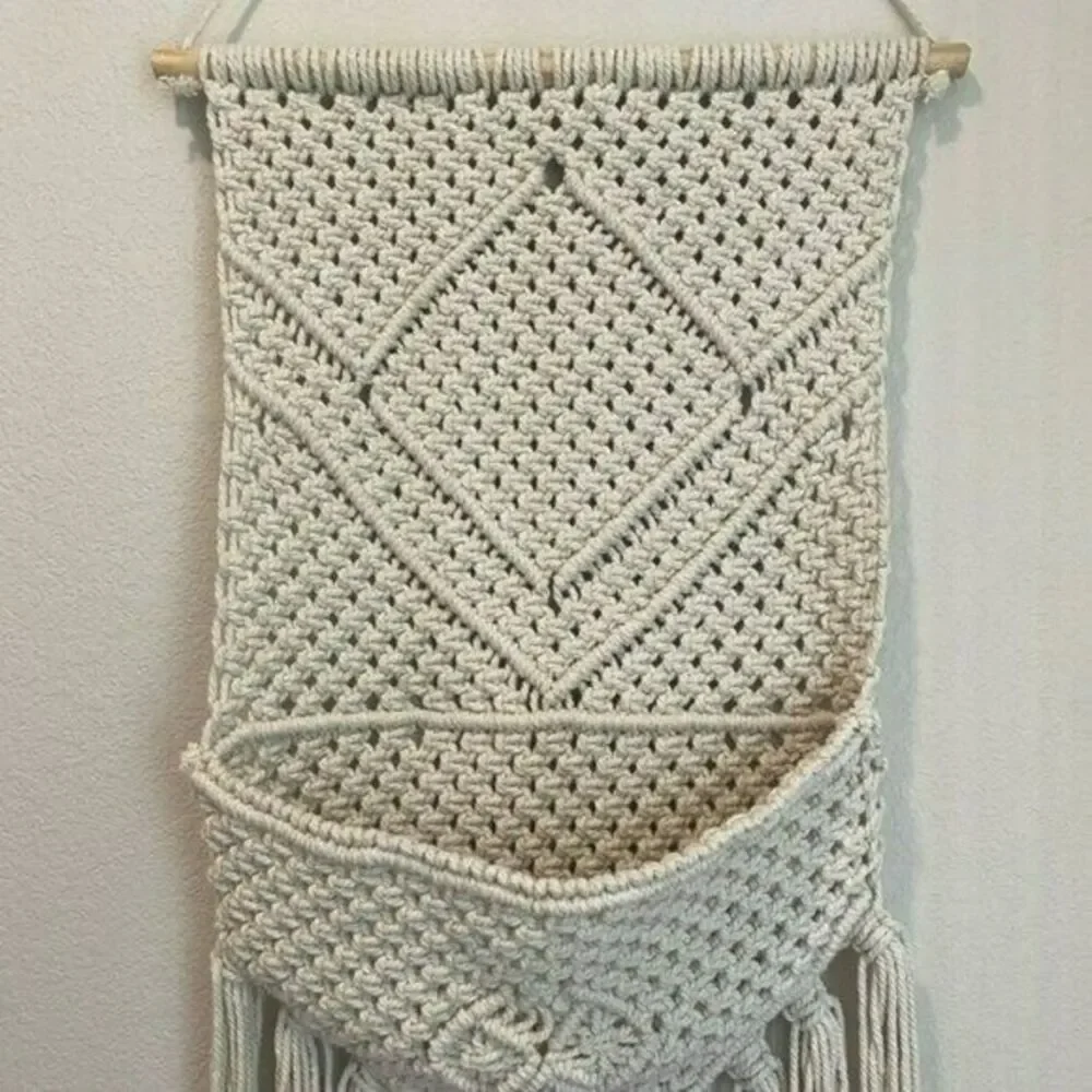 NEW Macrame Wall Hanging Tapestry Home Decor Accent Boho Bohemian House Gift
